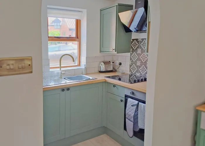 And Pool - Cinder Track Walks